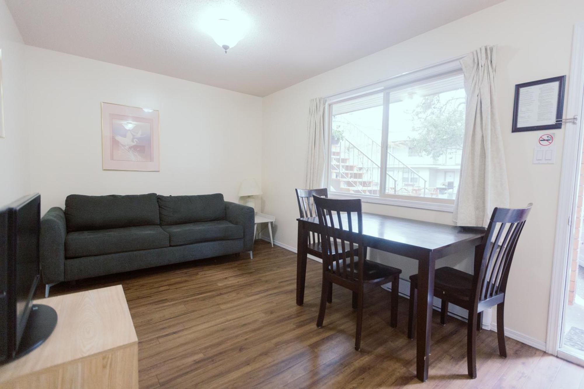 Beachside Motel Penticton Luaran gambar