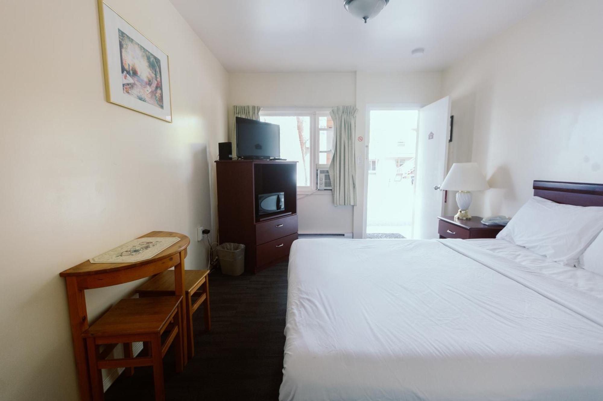 Beachside Motel Penticton Luaran gambar